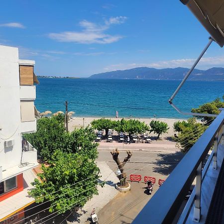 Soficos Sea View Apartment Nafpaktos Eksteriør billede