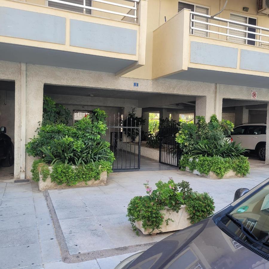 Soficos Sea View Apartment Nafpaktos Eksteriør billede